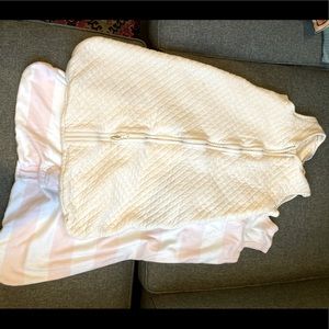 Sleep sack bundle: Hanna Andersson and Burt’s Bees